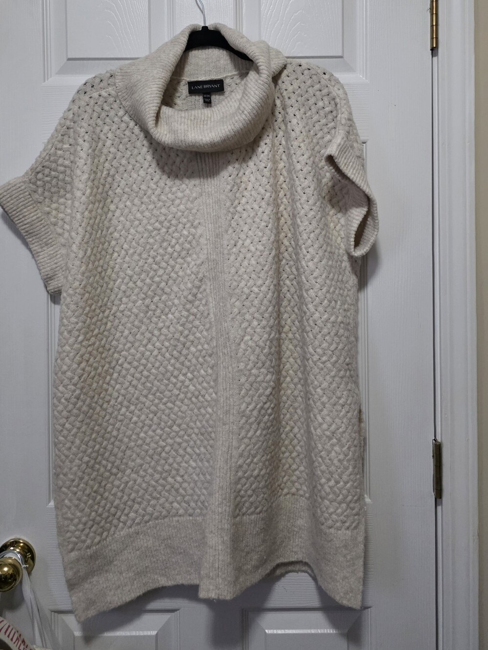 Lane Bryant Cream Short-Sleeve Cowl Neck Sweater Tunic